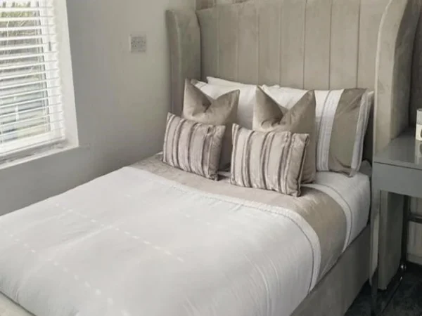 ALEXANDRA WING BEDFRAME