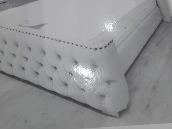 IMPERIAL BEDFRAME